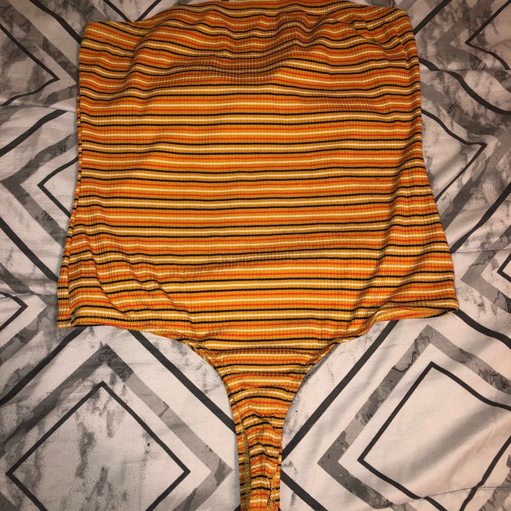 Tube top only worn twice
